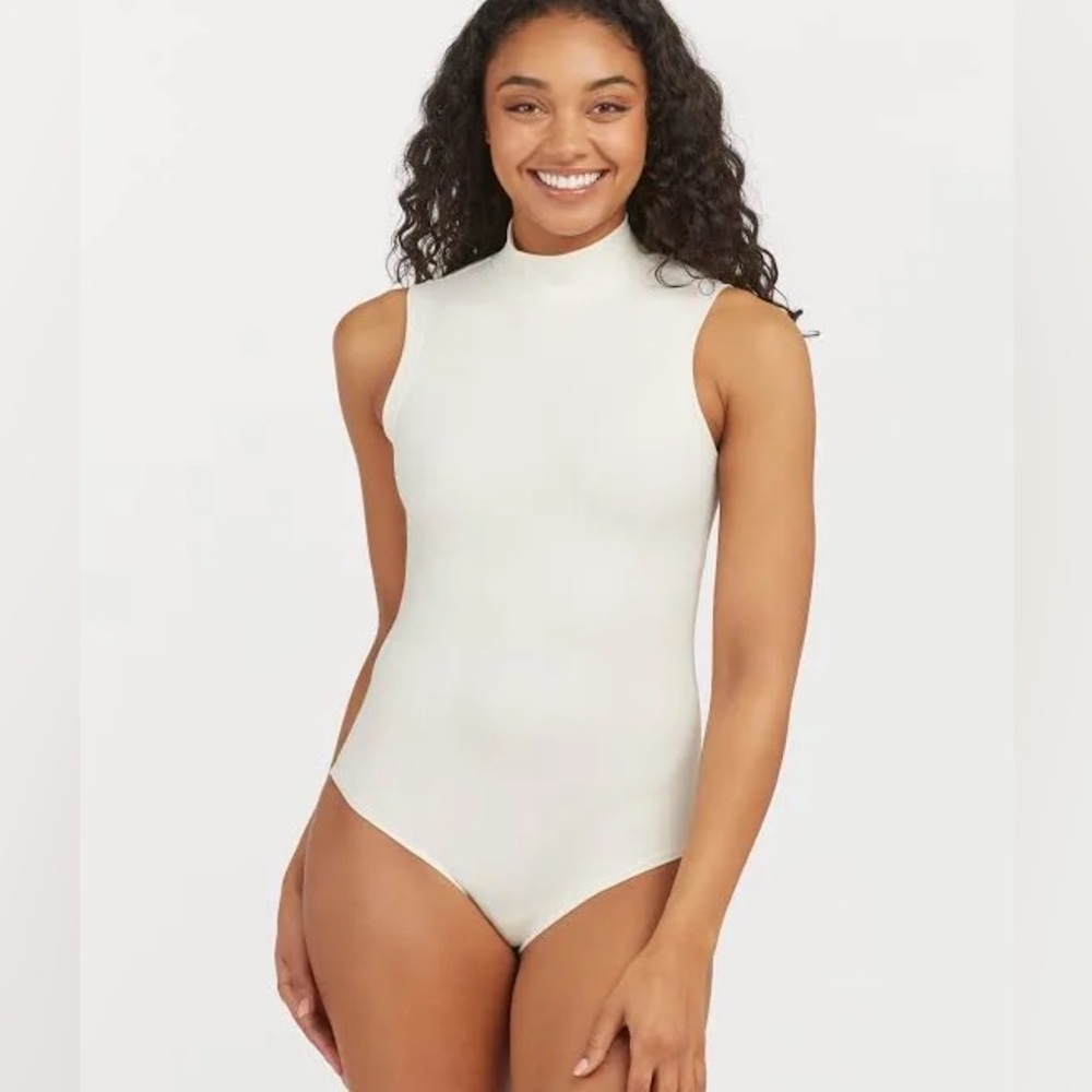 SPANX Suit Yourself Ribbed Mock Neck Sleeveless Bodysuit Parchment Beige Sz XL